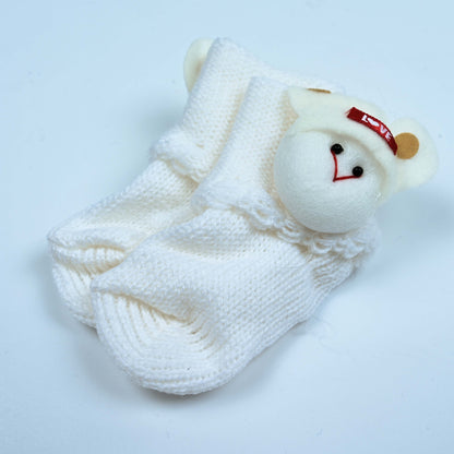 Charming White Knitted Infant Socks (007)