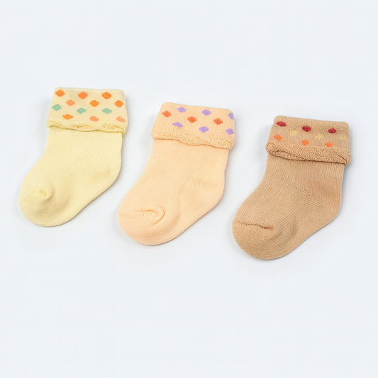 Pack of 3 Polka Dot Infant Socks (008)